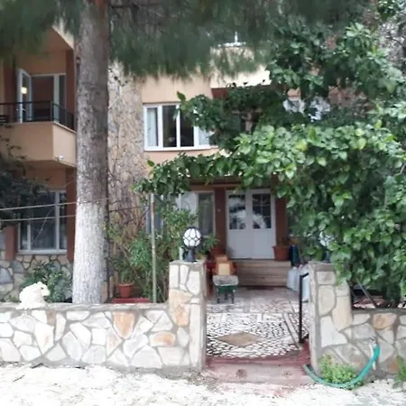Hotel Haluk