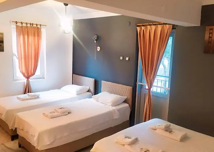 Haluk Hotel